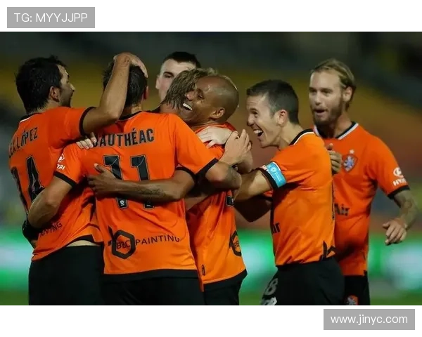 澳超16轮最佳阵容泰勒戴帽领衔