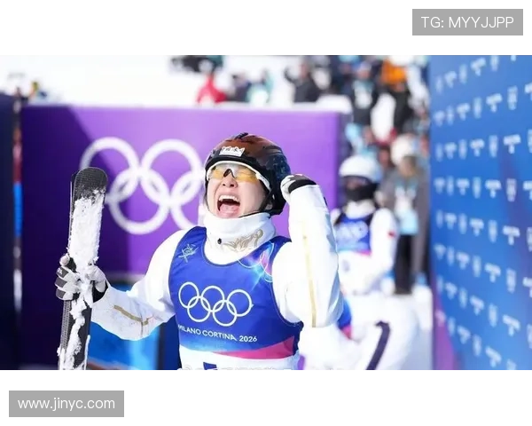 徐梦桃夺金创冬奥历史裁判争议