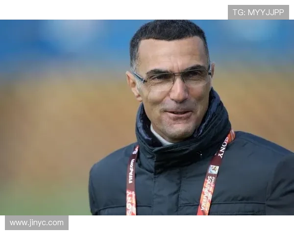 贝尔戈米盛赞劳塔罗国米需五胜